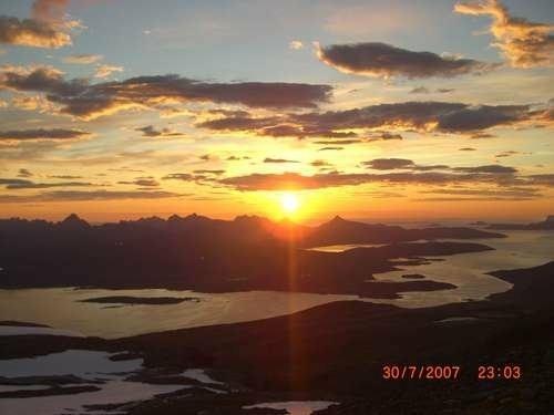 Апартаменты Visit Leif At Senja Gibostad Экстерьер фото